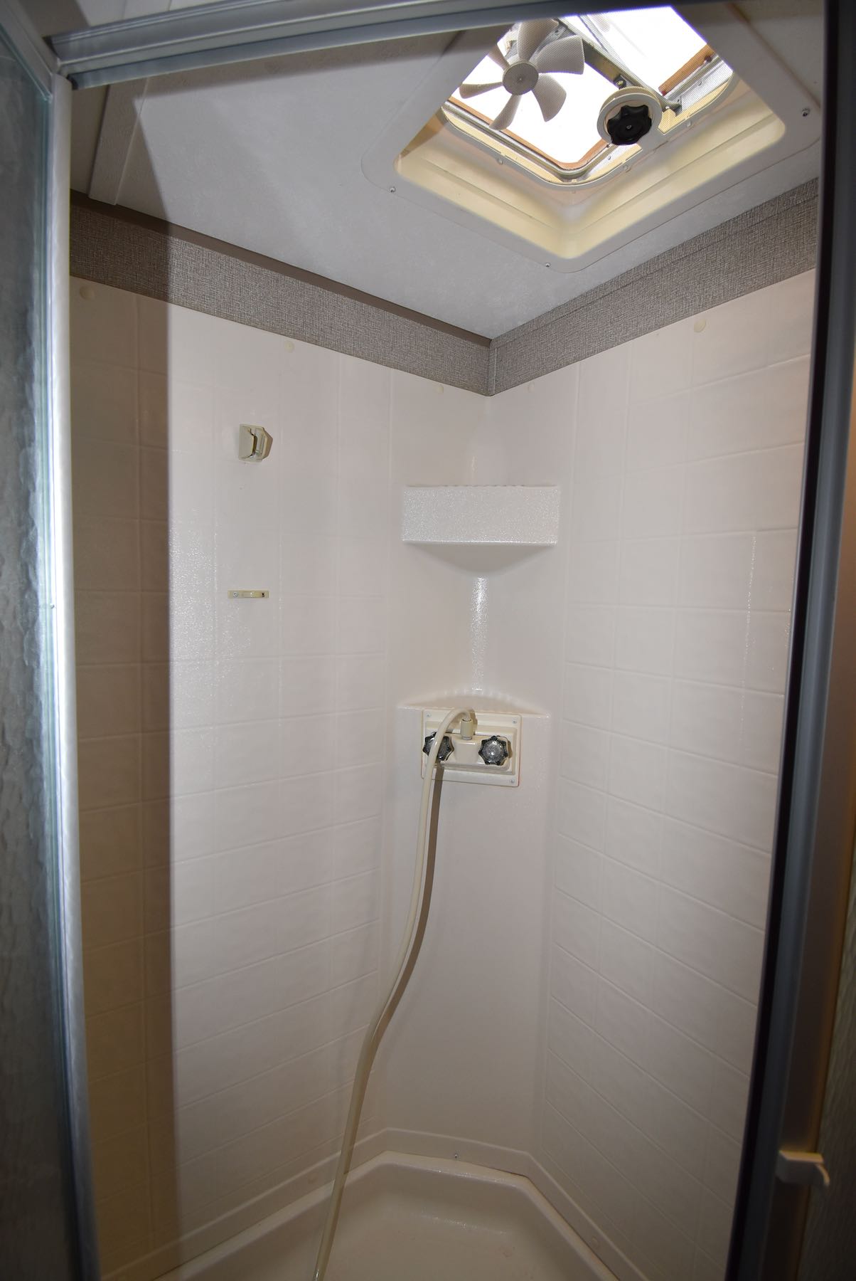 2017-Keystone-Springdale-Summerland-2570RL-21N8548-23