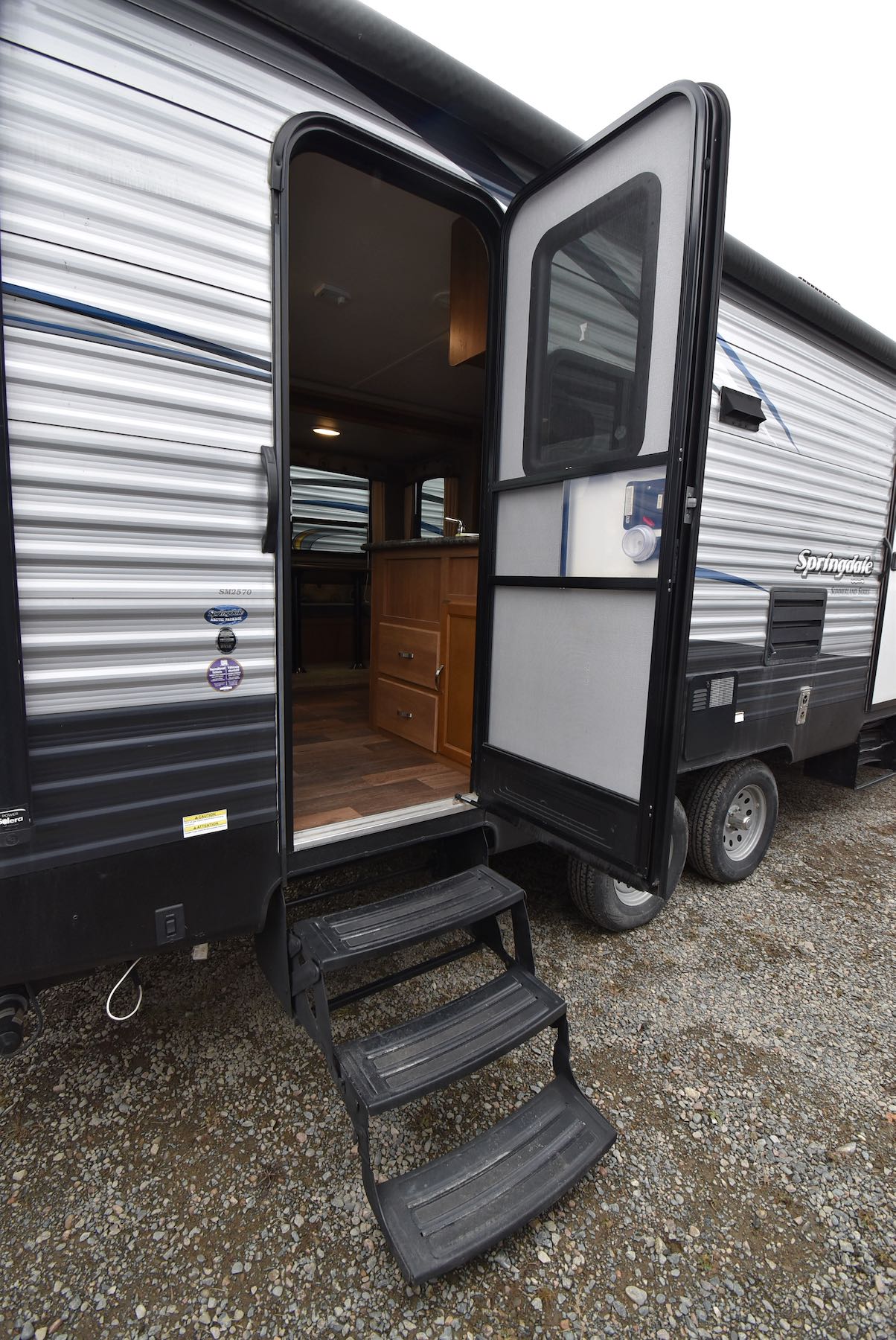 2017-Keystone-Springdale-Summerland-2570RL-21N8548-39