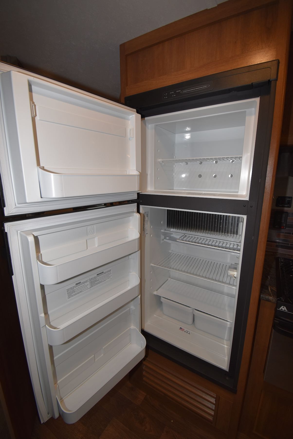 2017-Keystone-Springdale-Summerland-2570RL-21N8548-7