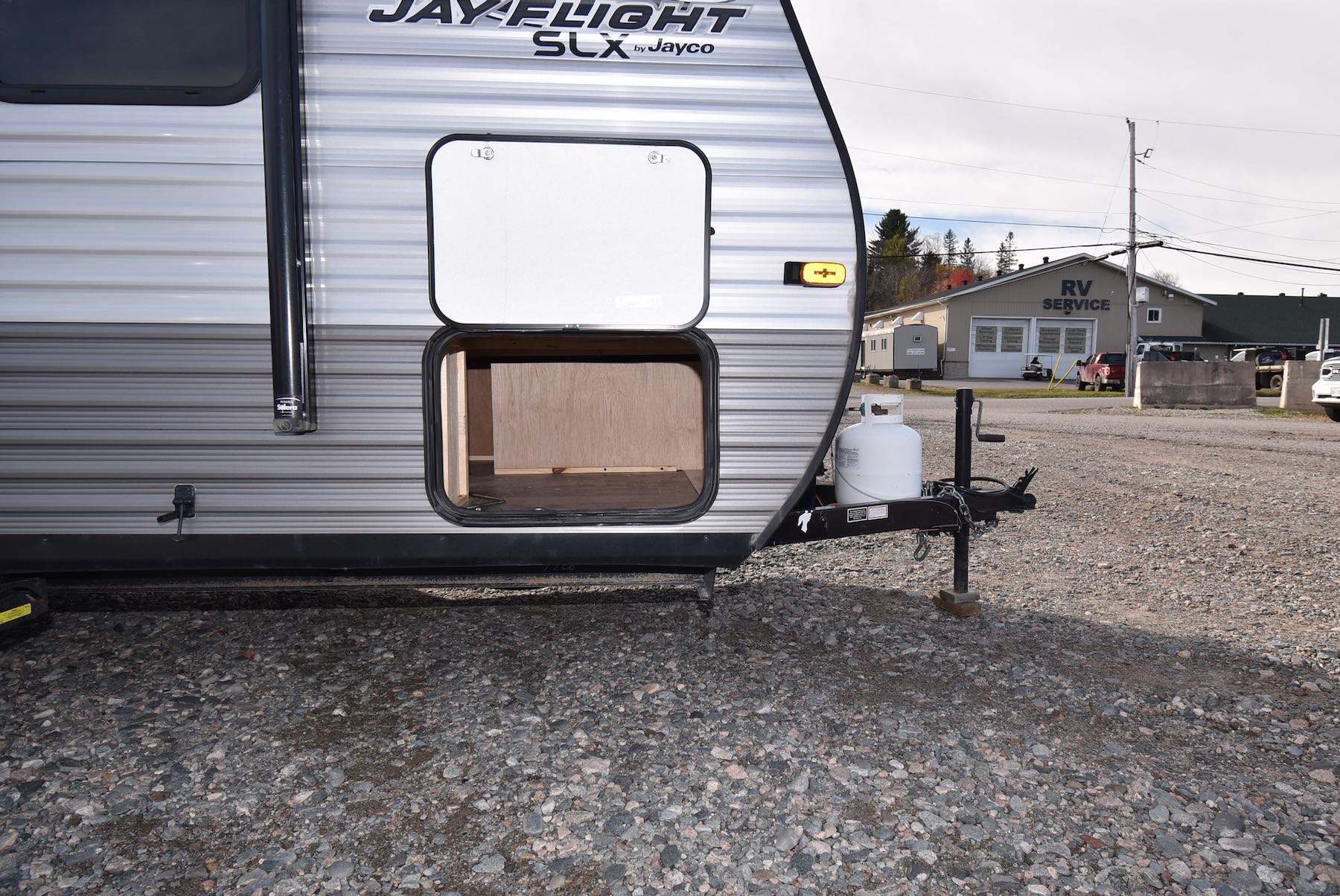 2021-Jayco-Jay-Flight-SLX-7-183RB-21N8550-34