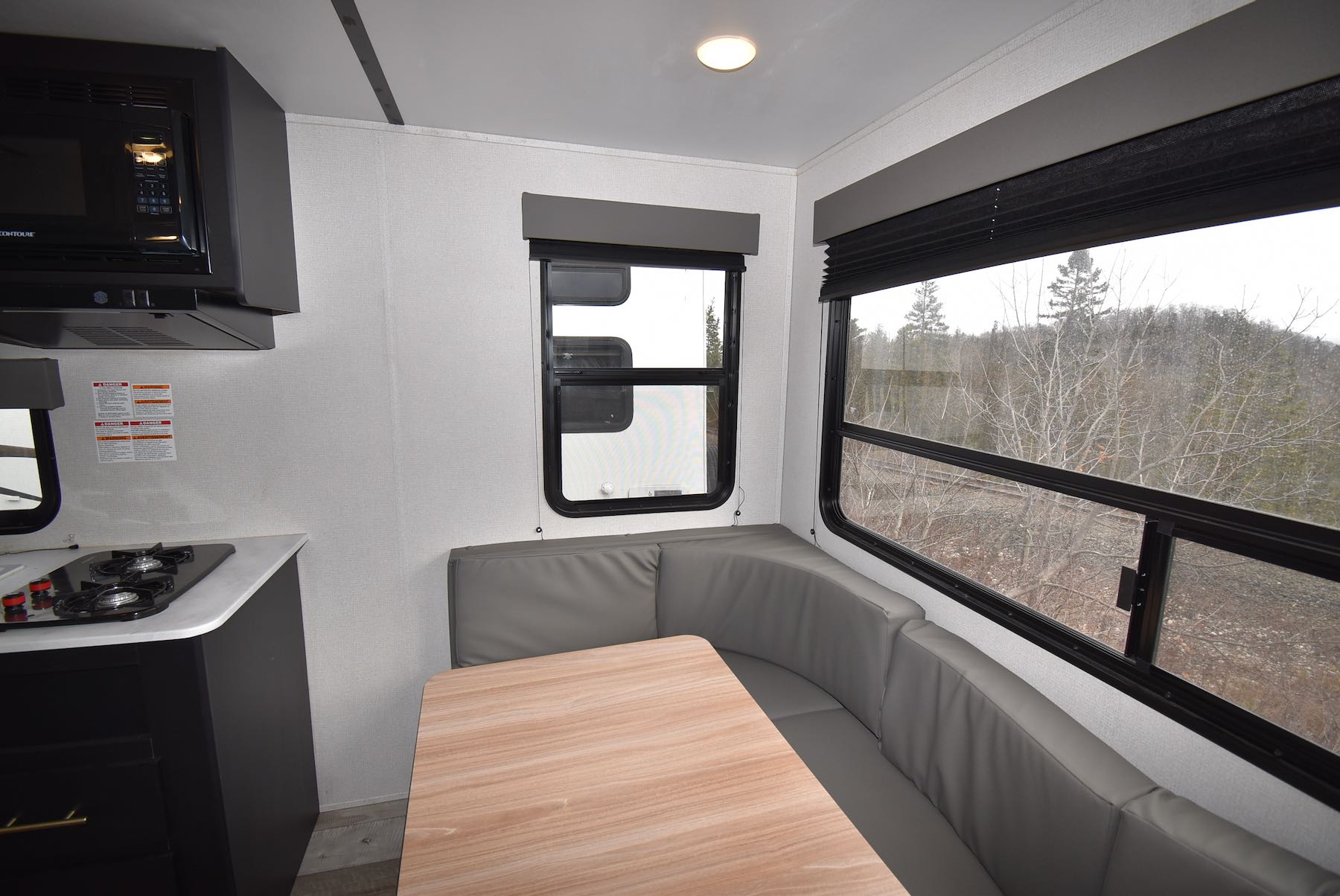 2022-Keystone-Springdale-Mini-1750RD-21N8552-15