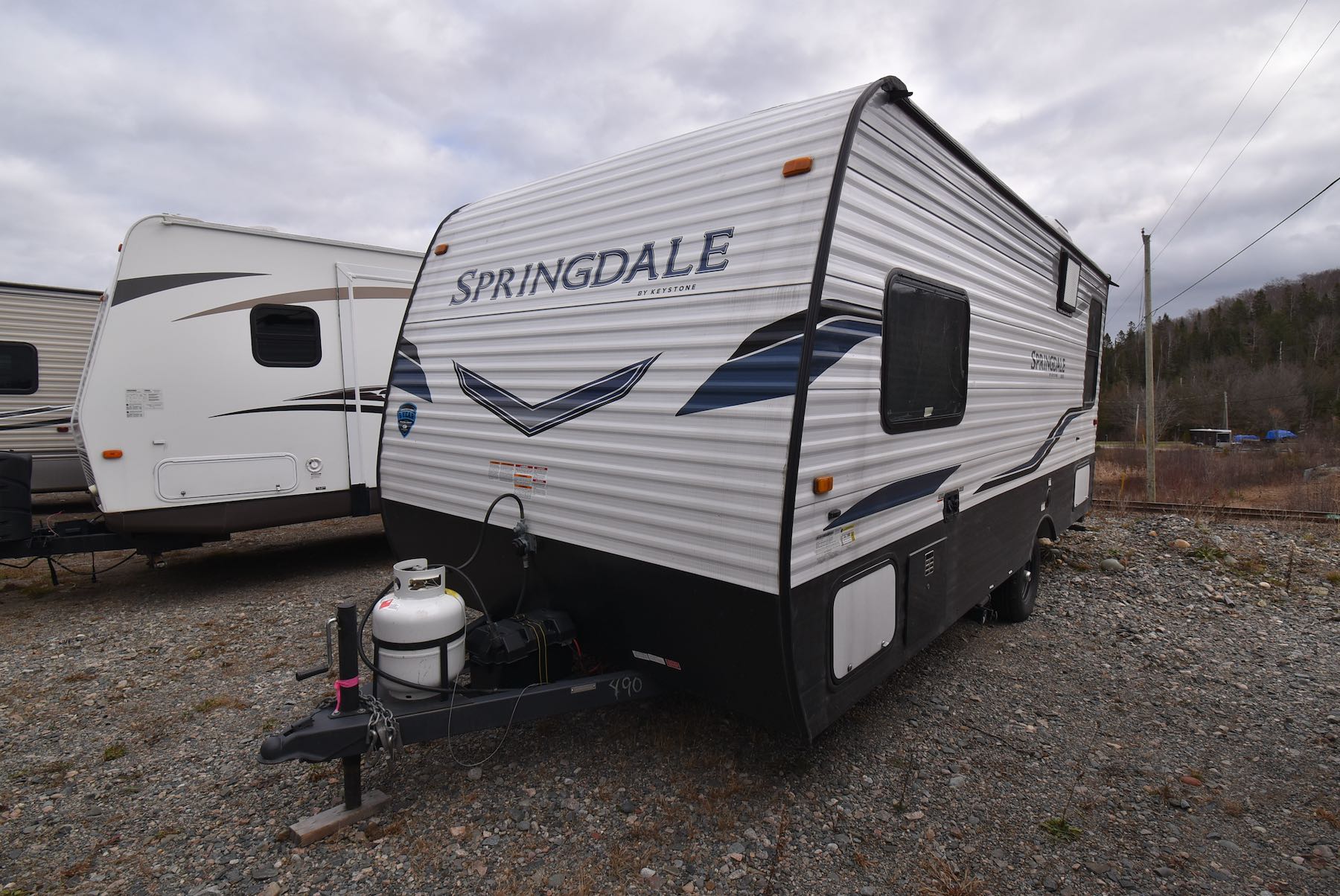 2022-Keystone-Springdale-Mini-1750RD-21N8552-24