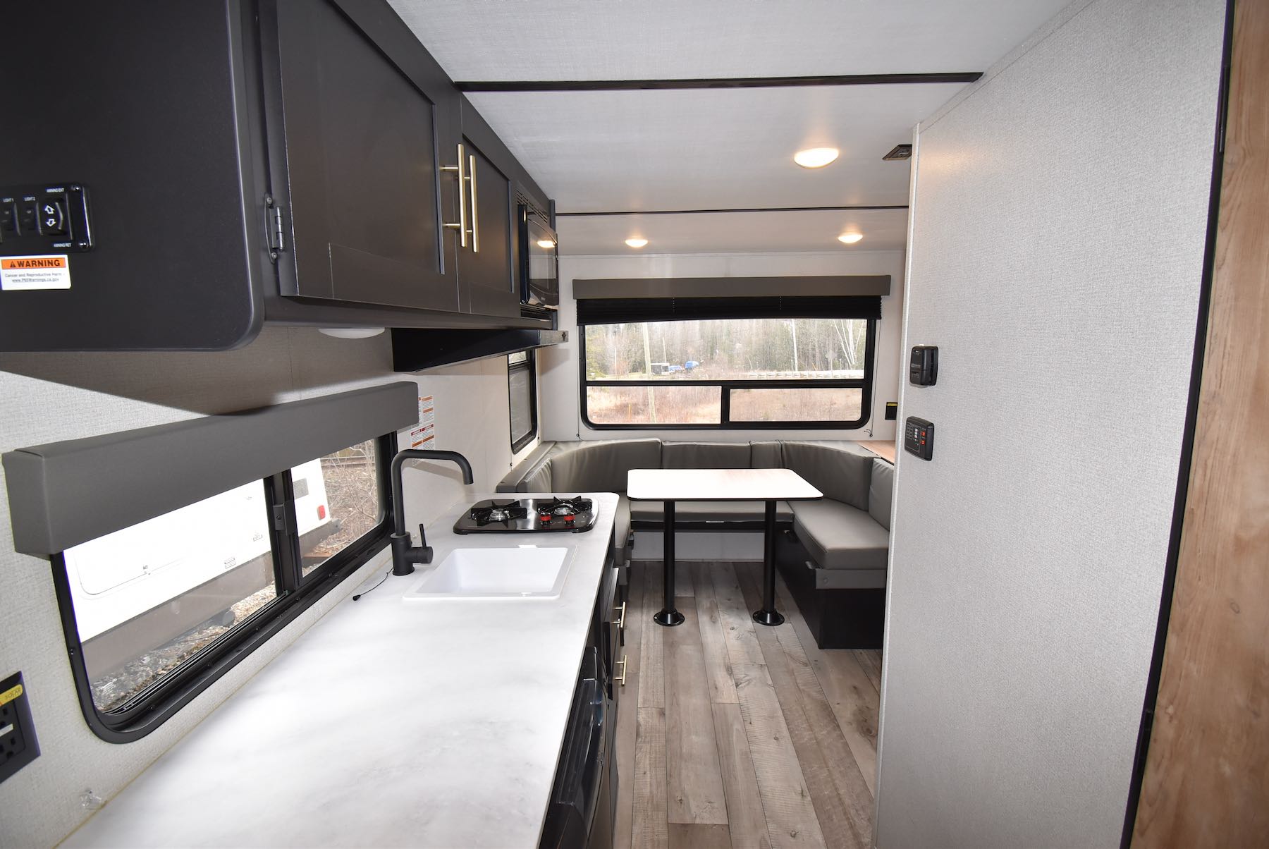 2022-Keystone-Springdale-Mini-1750RD-21N8552-3