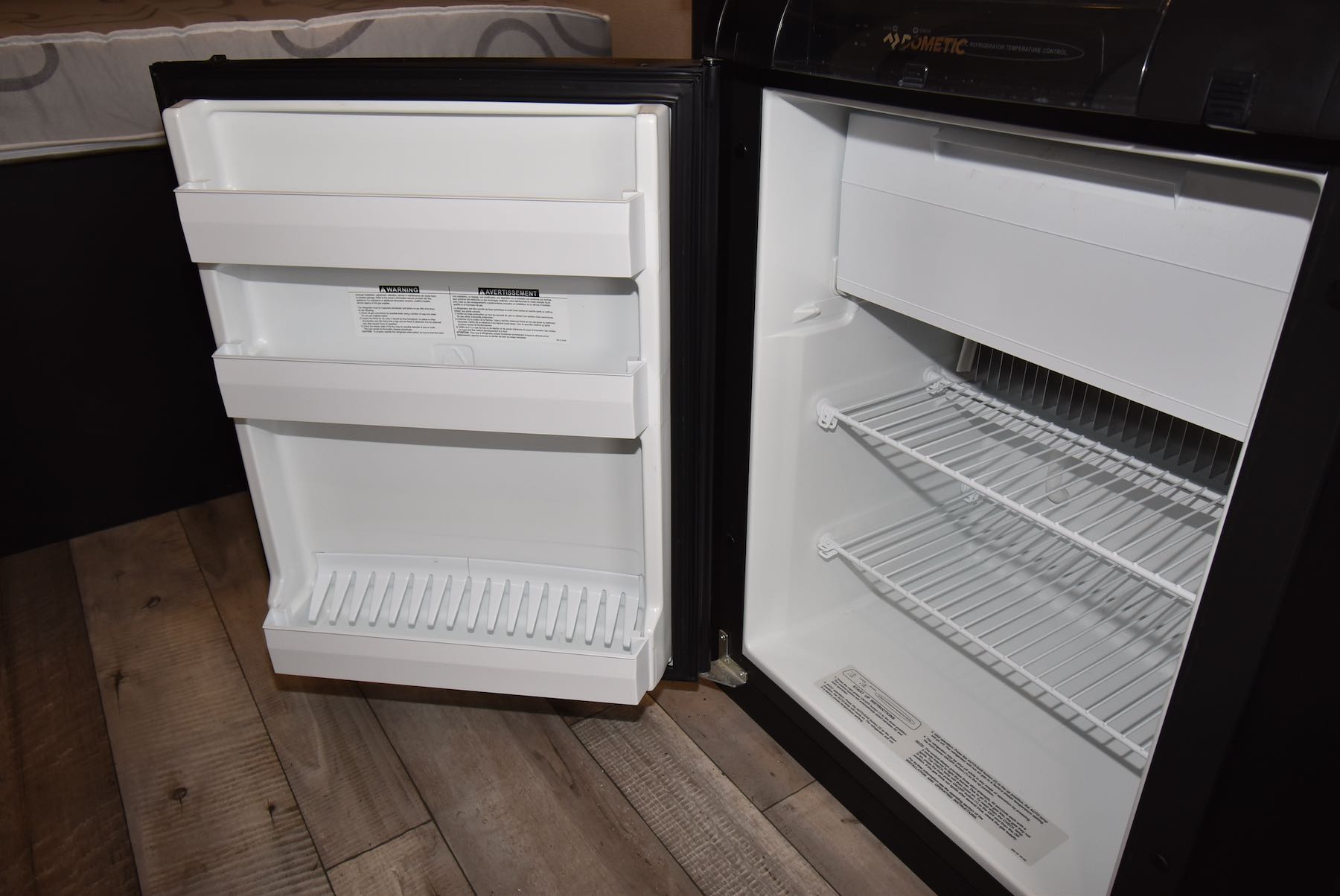 2022-Keystone-Springdale-Mini-1750RD-21N8552-9