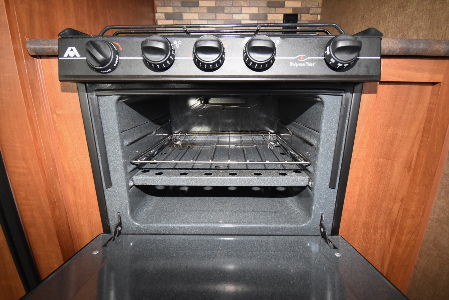 2014-Jayco-Jay-Flight-33RLDS-21N8624-14