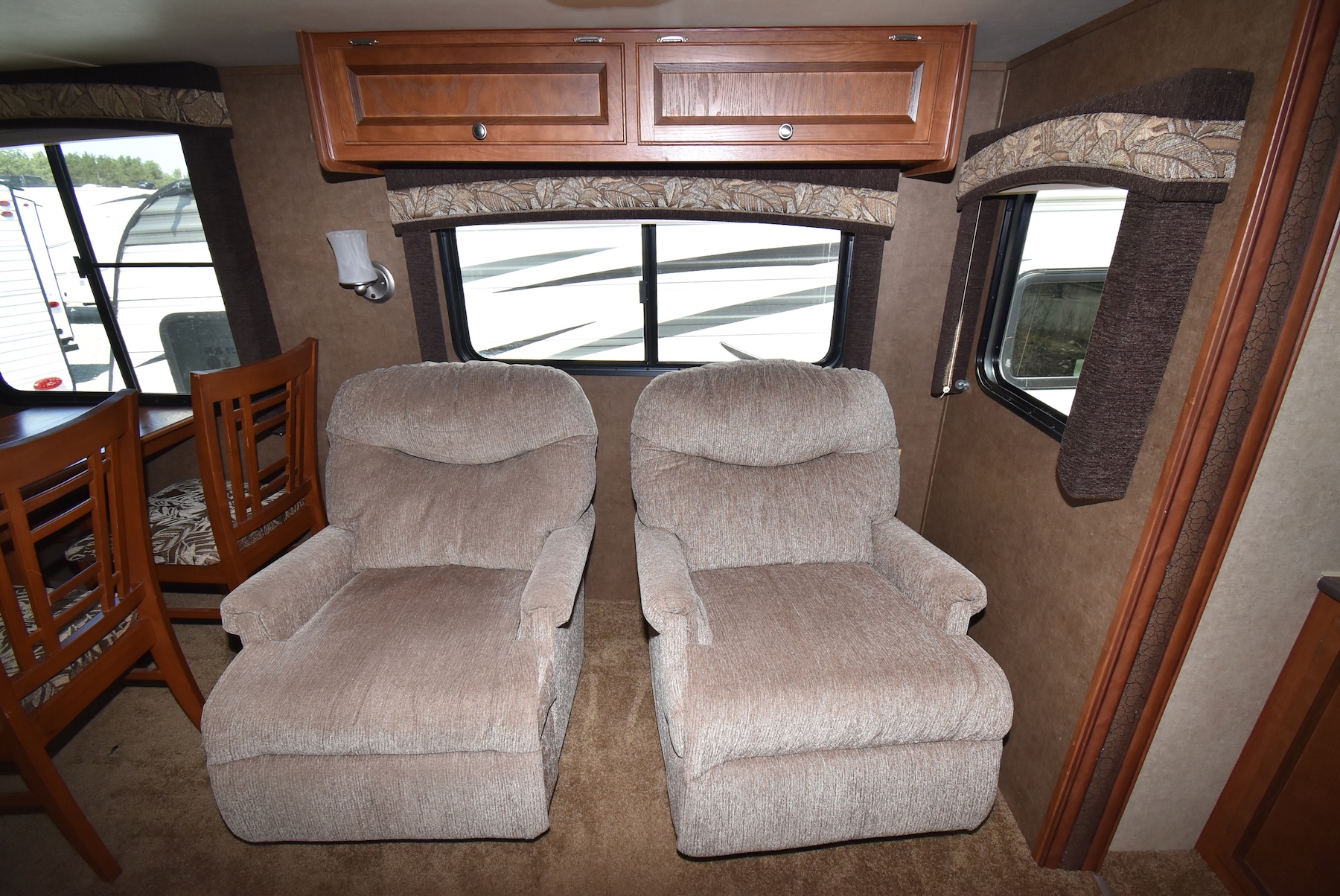 2014-Jayco-Jay-Flight-33RLDS-21N8624-25