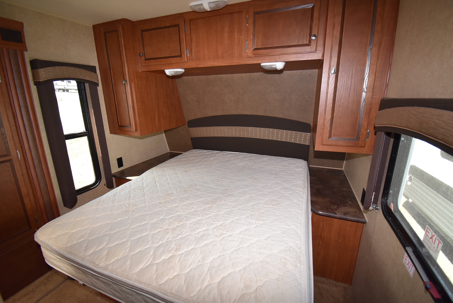 2014-Jayco-Jay-Flight-33RLDS-21N8624-28