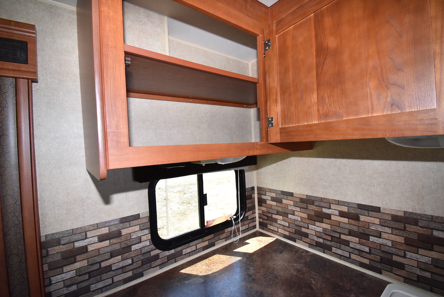 2014-Jayco-Jay-Flight-33RLDS-21N8624-9